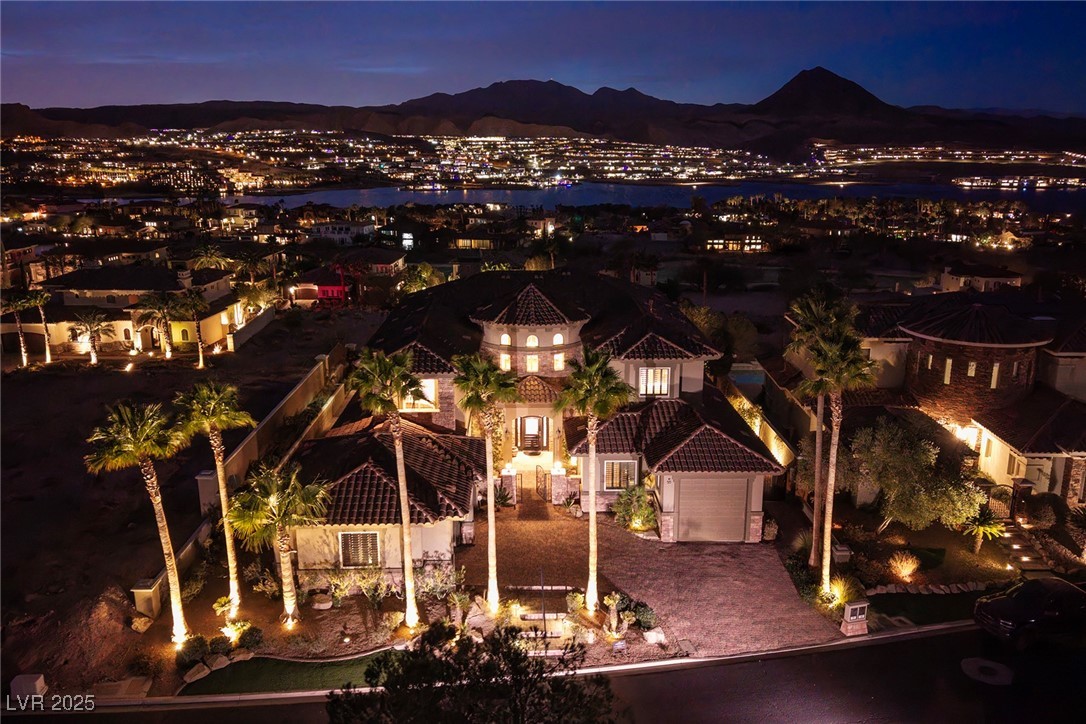 10 Via Potenza Court Property Photo