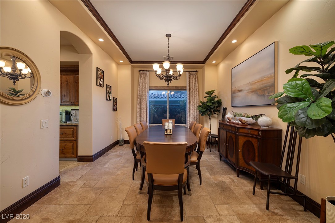 10 Via Potenza Court Property Photo 13