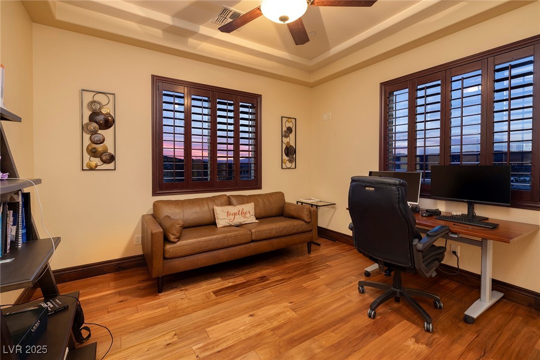 10 Via Potenza Court Property Photo 29