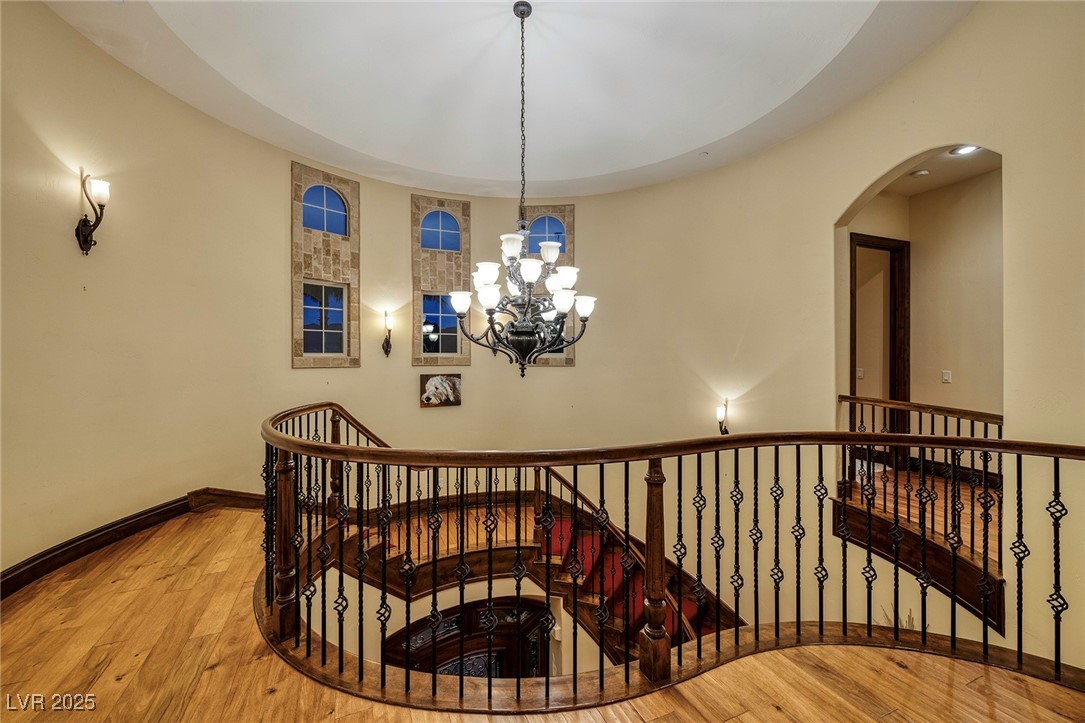 10 Via Potenza Court Property Photo 32