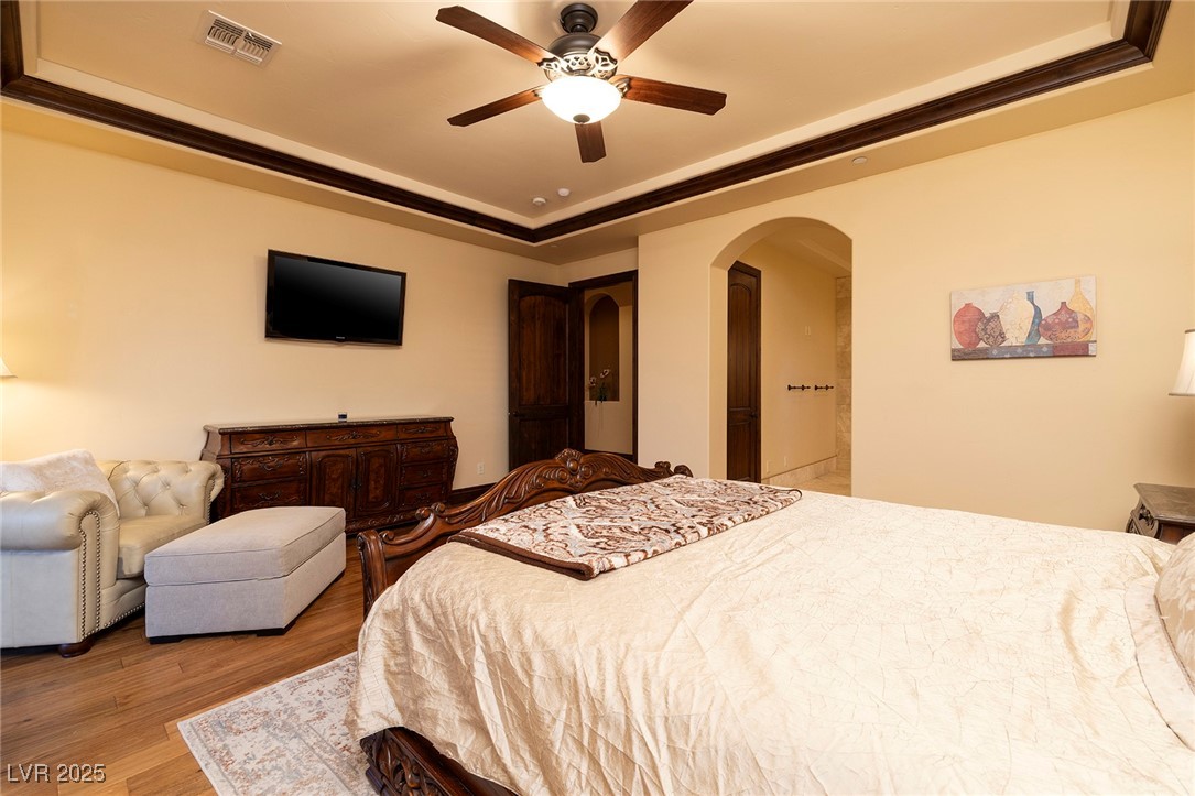 10 Via Potenza Court Property Photo 33