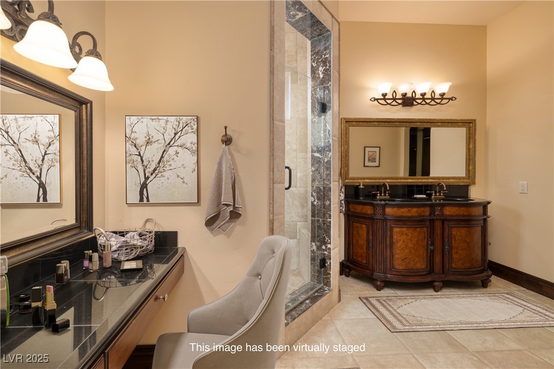 10 Via Potenza Court Property Photo 40