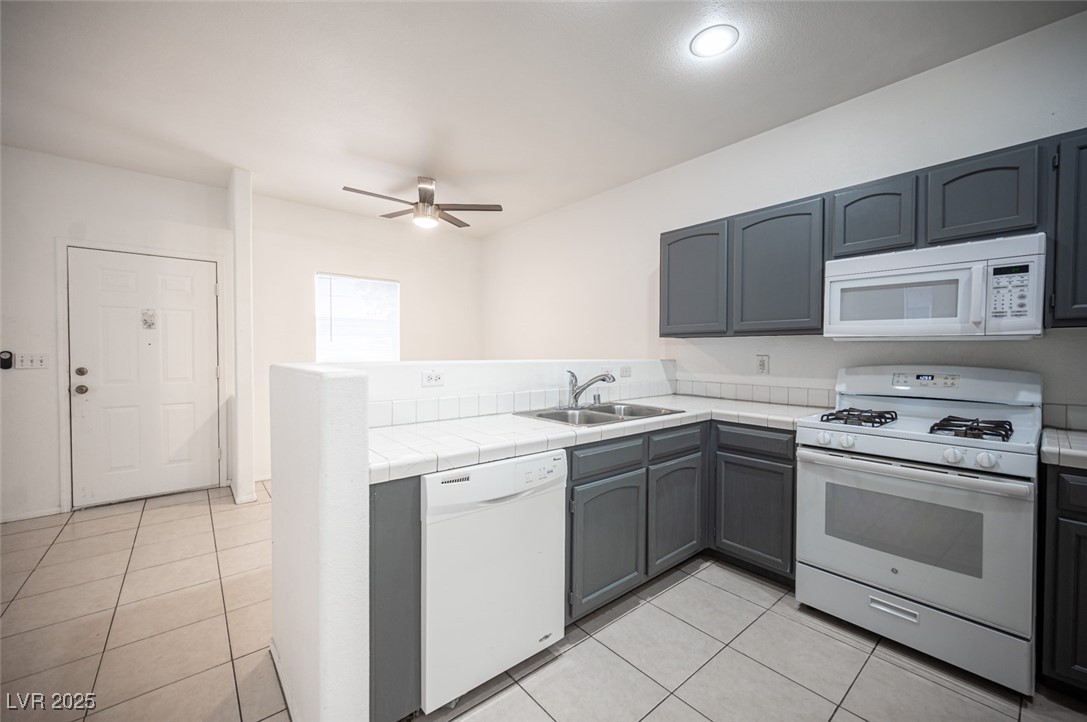 1704 North Jones Boulevard Property Photo 14