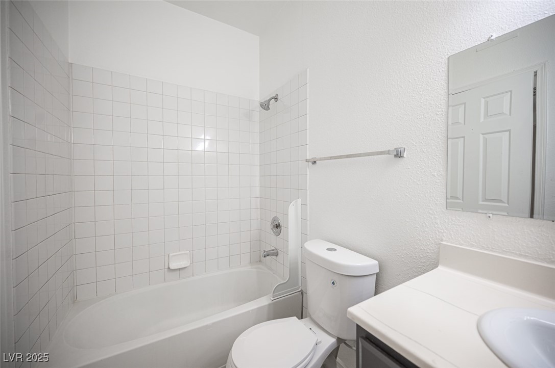 1704 North Jones Boulevard Property Photo 21