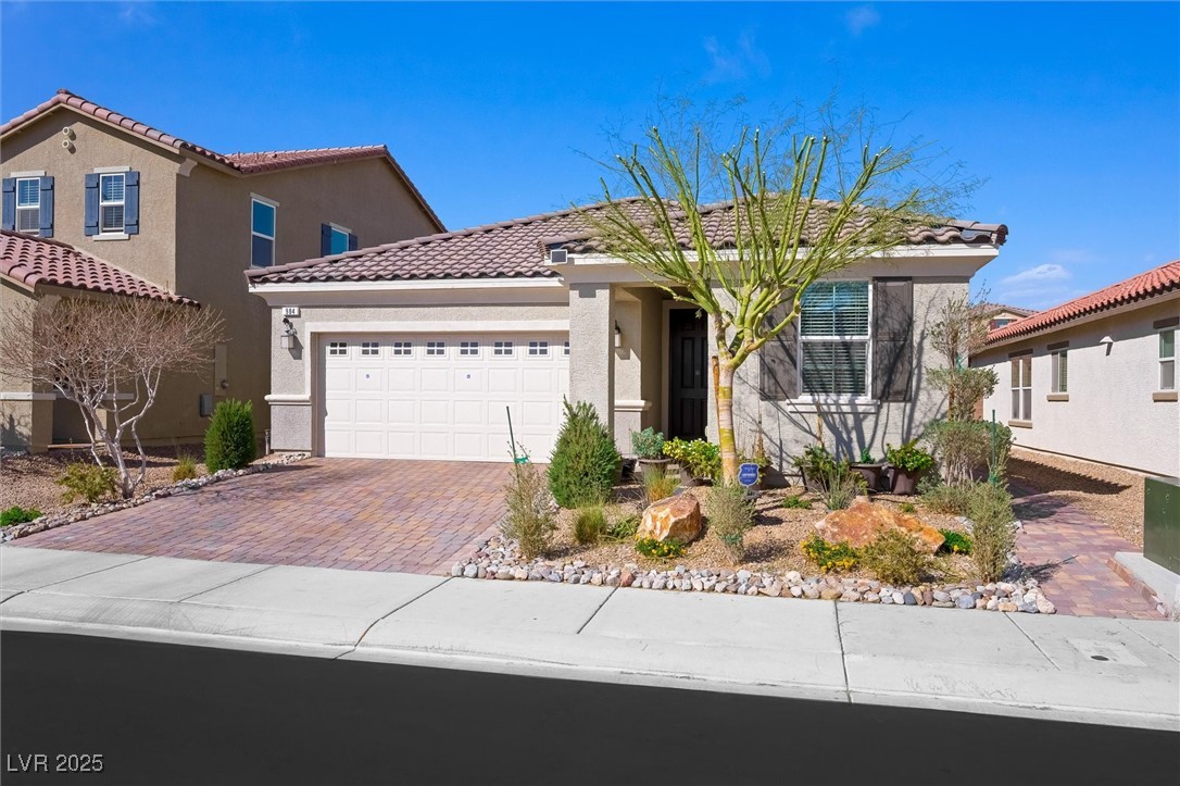 984 Brilliant Meadow Avenue Property Photo