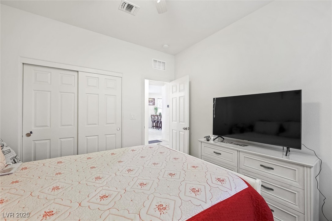 984 Brilliant Meadow Avenue Property Photo 16