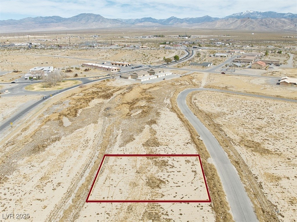 2220 East Ambush Street Property Photo 3