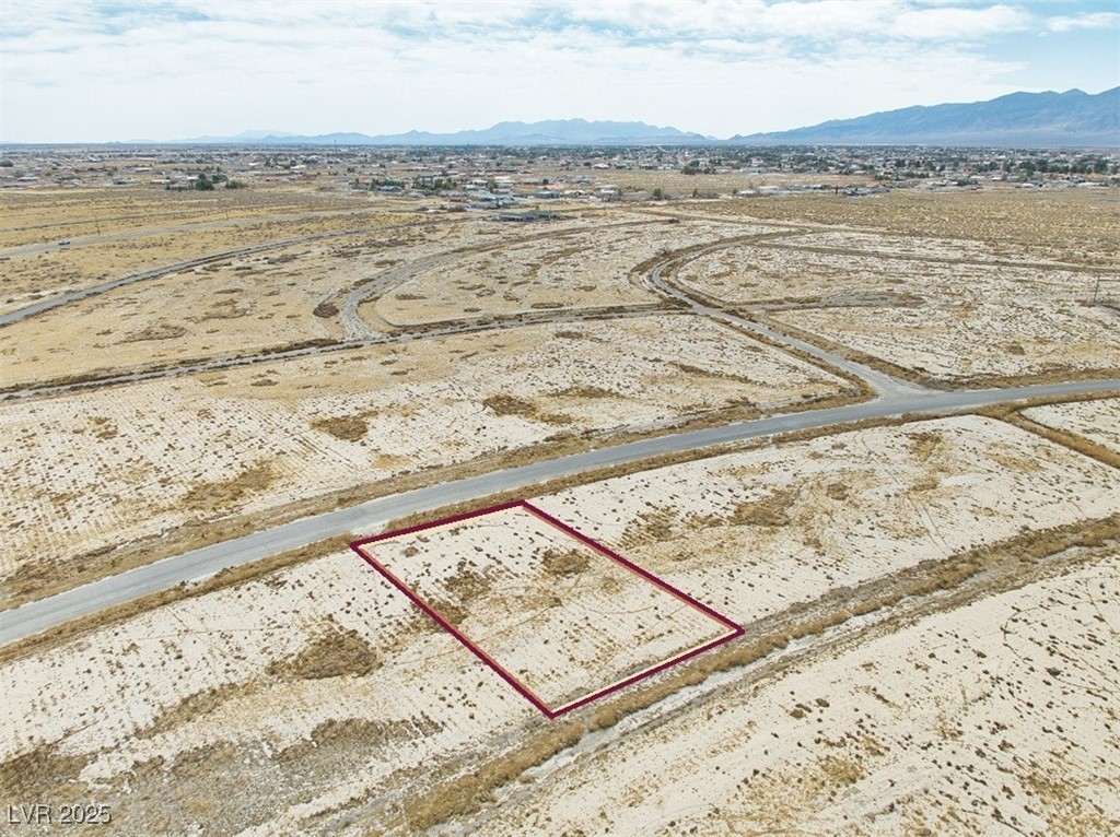 2220 East Ambush Street Property Photo 6