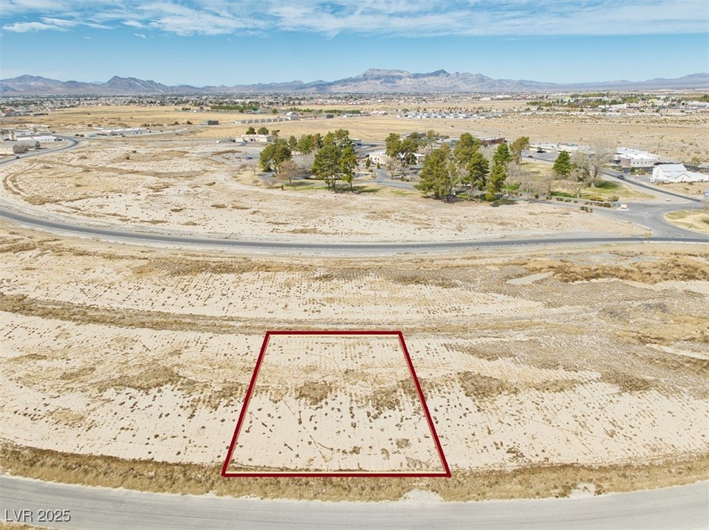 2220 East Ambush Street Property Photo 8