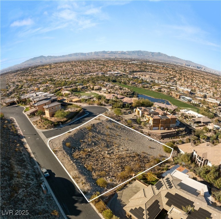 463 Saint Moritz Drive Property Photo 14