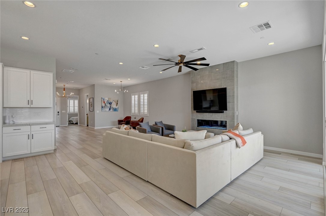 10197 Copper Meadow Avenue Property Photo 10