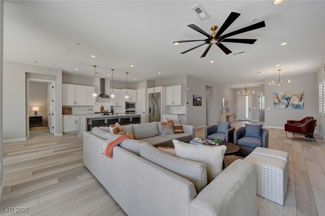 10197 Copper Meadow Avenue Property Photo 11