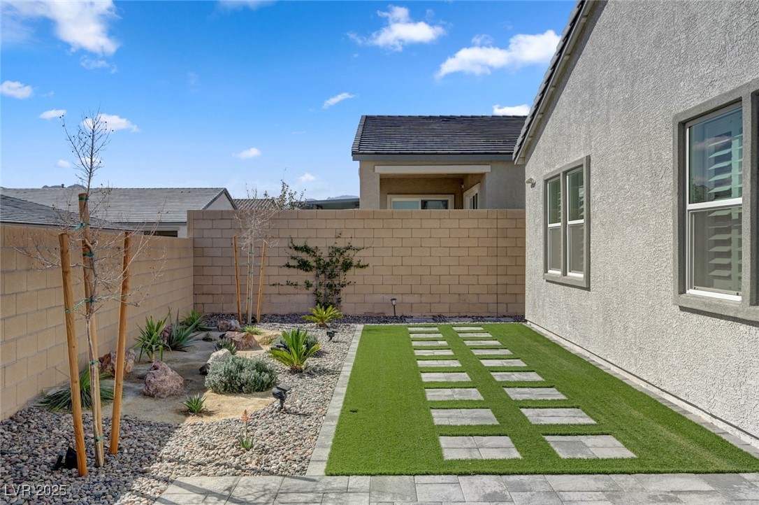 10197 Copper Meadow Avenue Property Photo 42