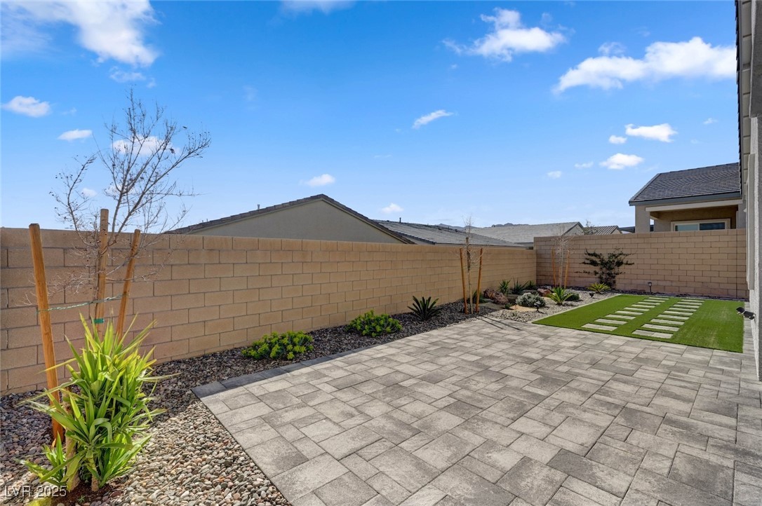 10197 Copper Meadow Avenue Property Photo 47