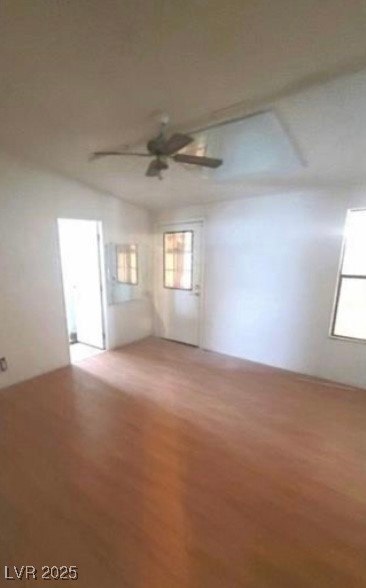 5988 Castlemont Avenue Property Photo 12