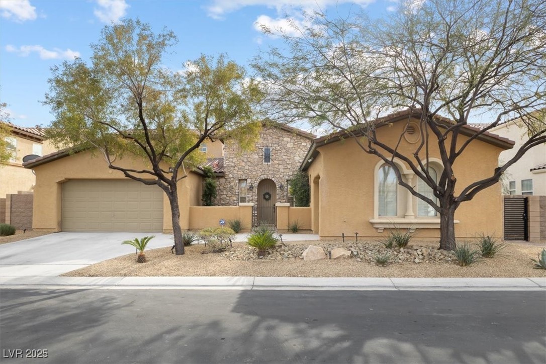 7307 Iron Oak Avenue Property Photo