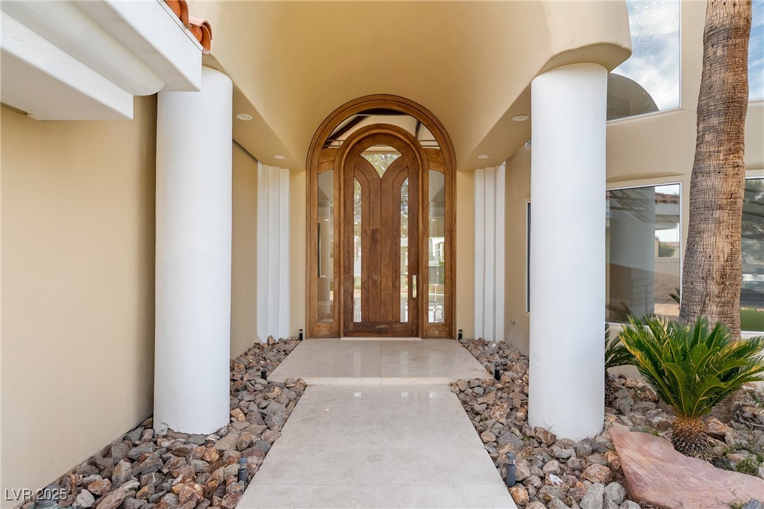 42 Sawgrass Court Property Photo 3