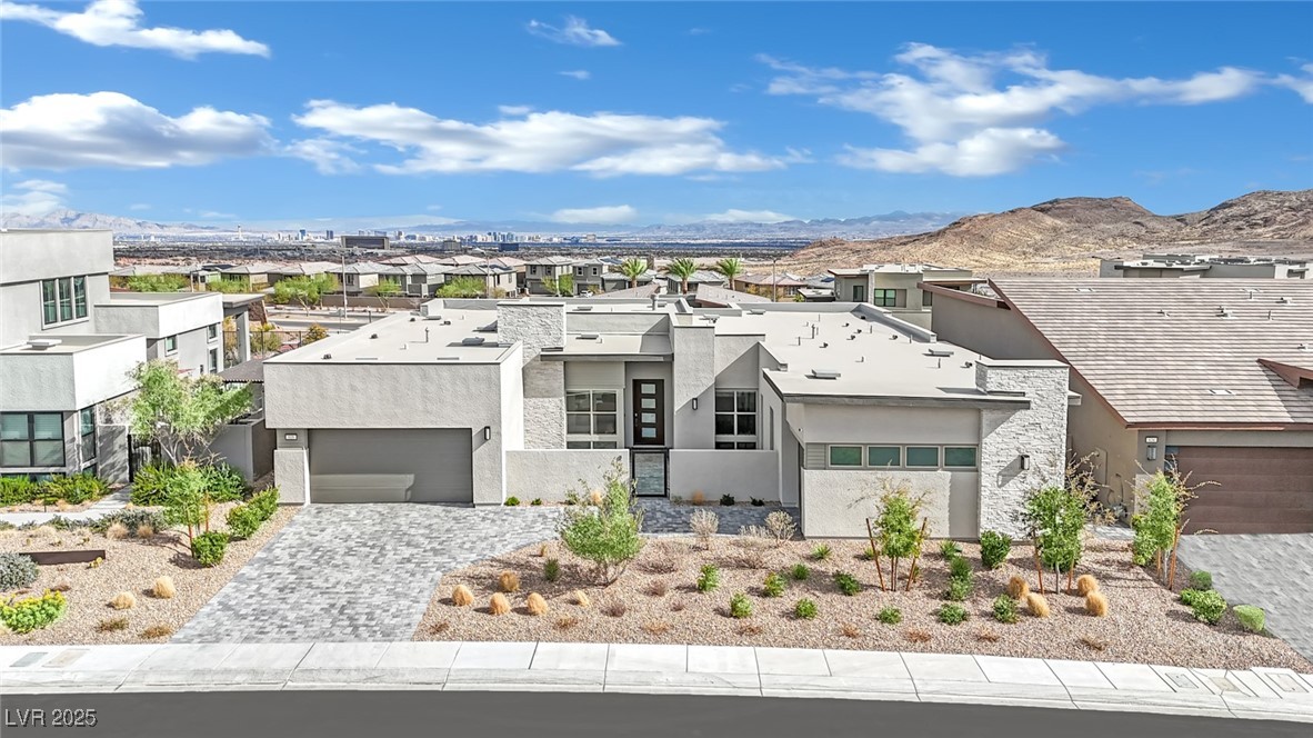 818 Calluna Street Property Photo