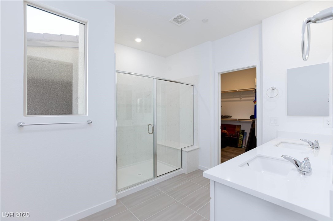 11439 Peak Landing Avenue Property Photo 18