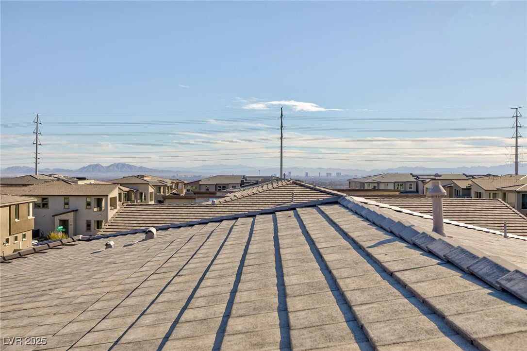 11439 Peak Landing Avenue Property Photo 32