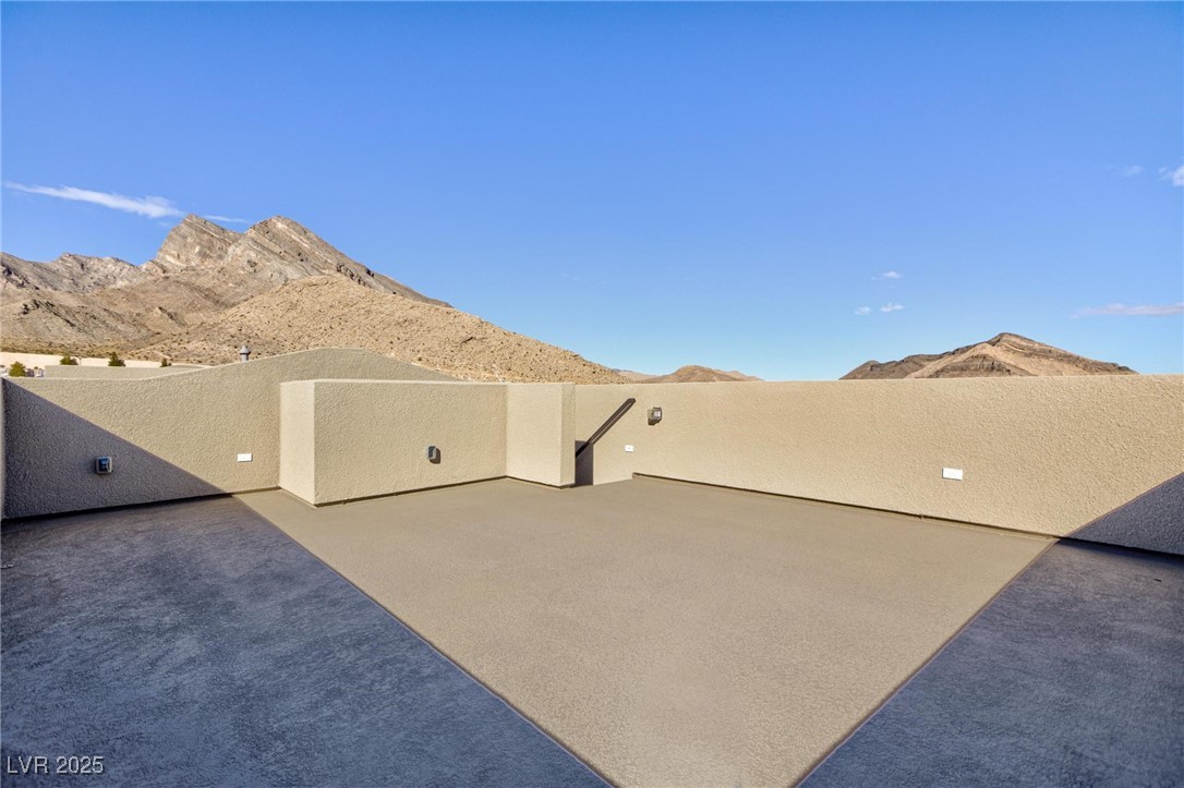 11439 Peak Landing Avenue Property Photo 33