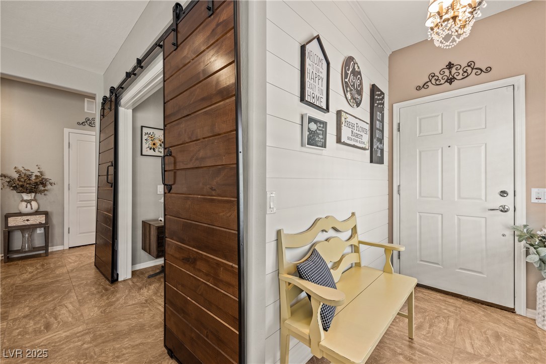 1050 Cracker Barrel Circle Property Photo
