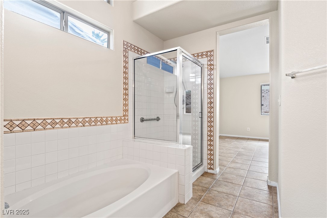 845 Holly Lake Way Property Photo 11