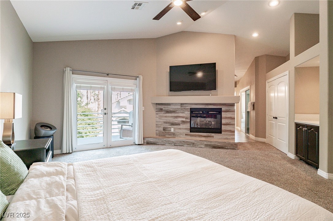 8100 Lake Hills Drive Property Photo 6