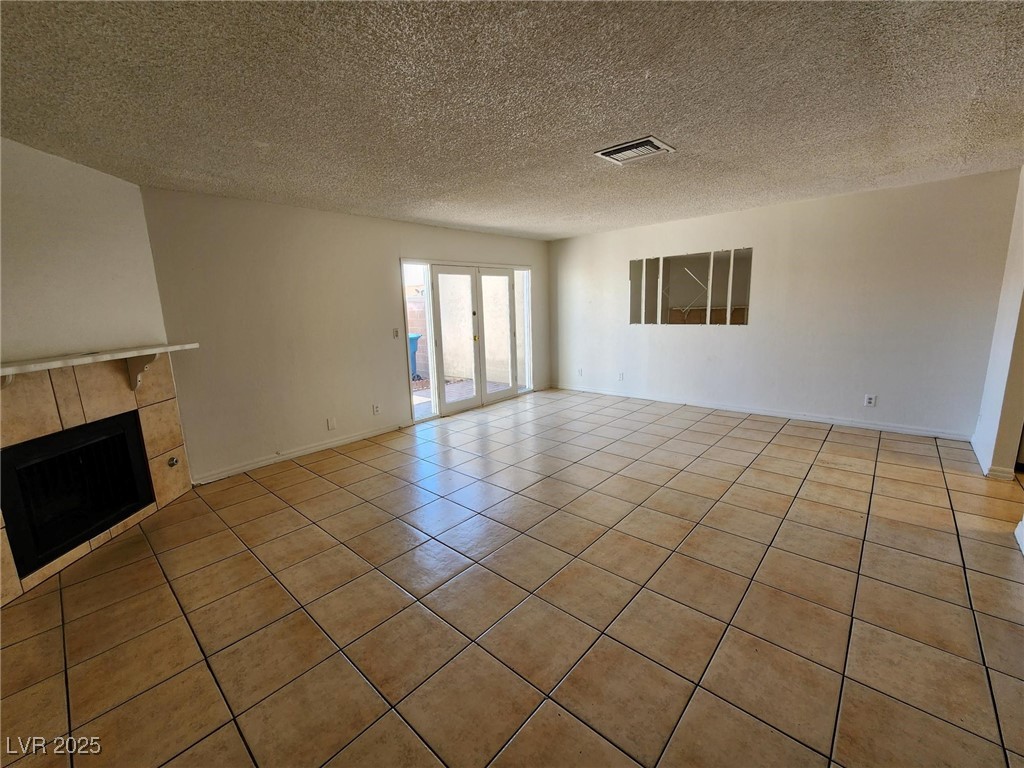 2551 Paradise Village Way Property Photo 6