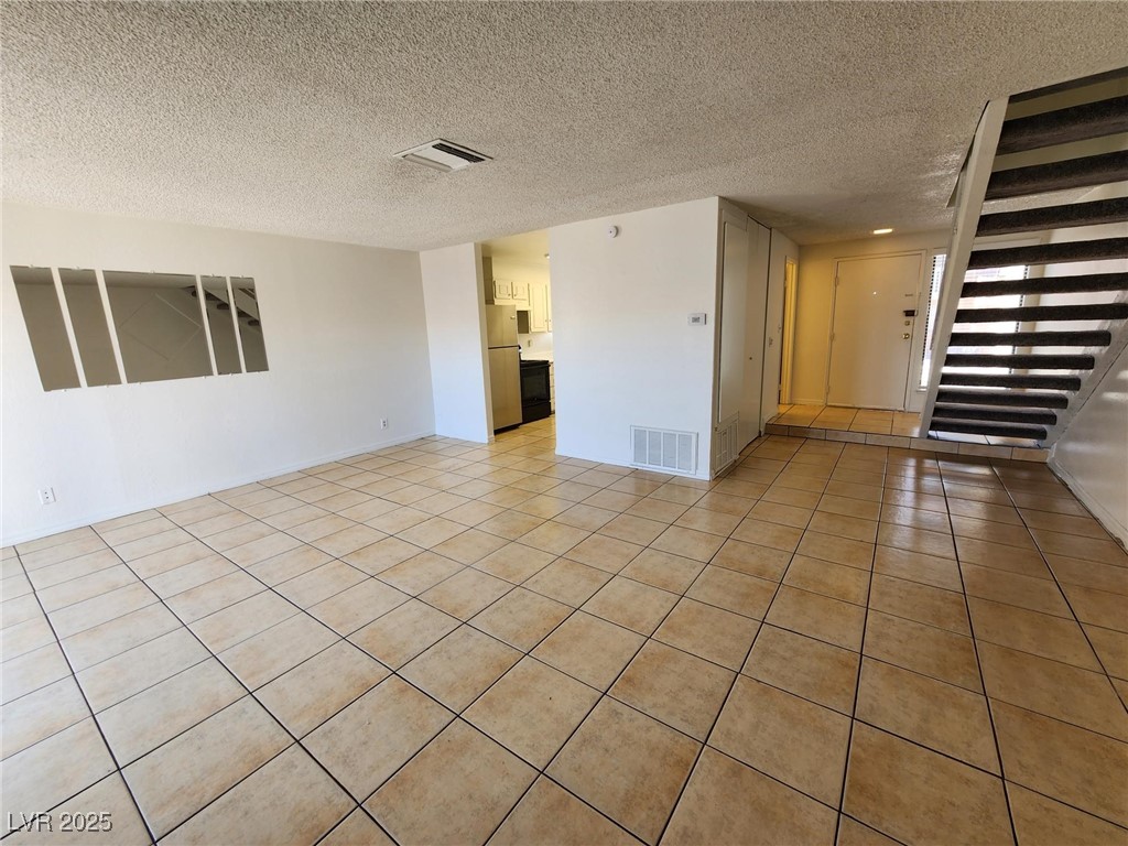 2551 Paradise Village Way Property Photo 7