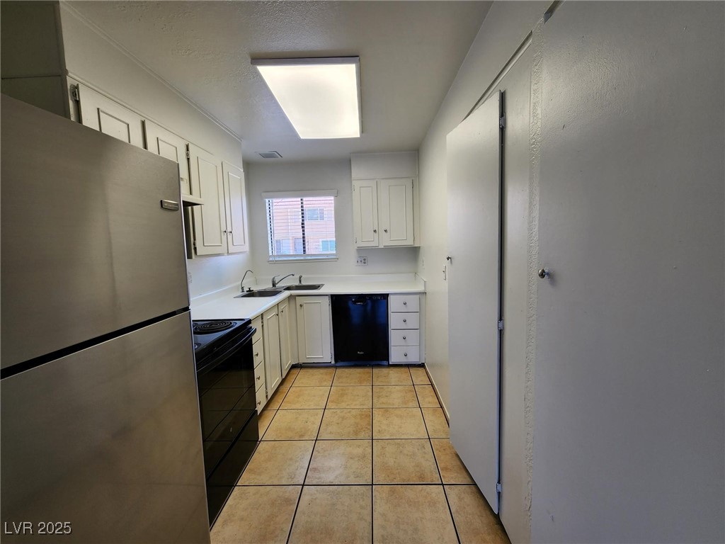 2551 Paradise Village Way Property Photo 10