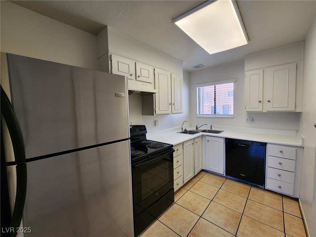 2551 Paradise Village Way Property Photo 11