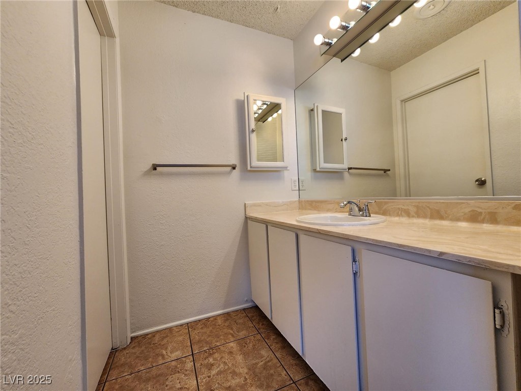 2551 Paradise Village Way Property Photo 31