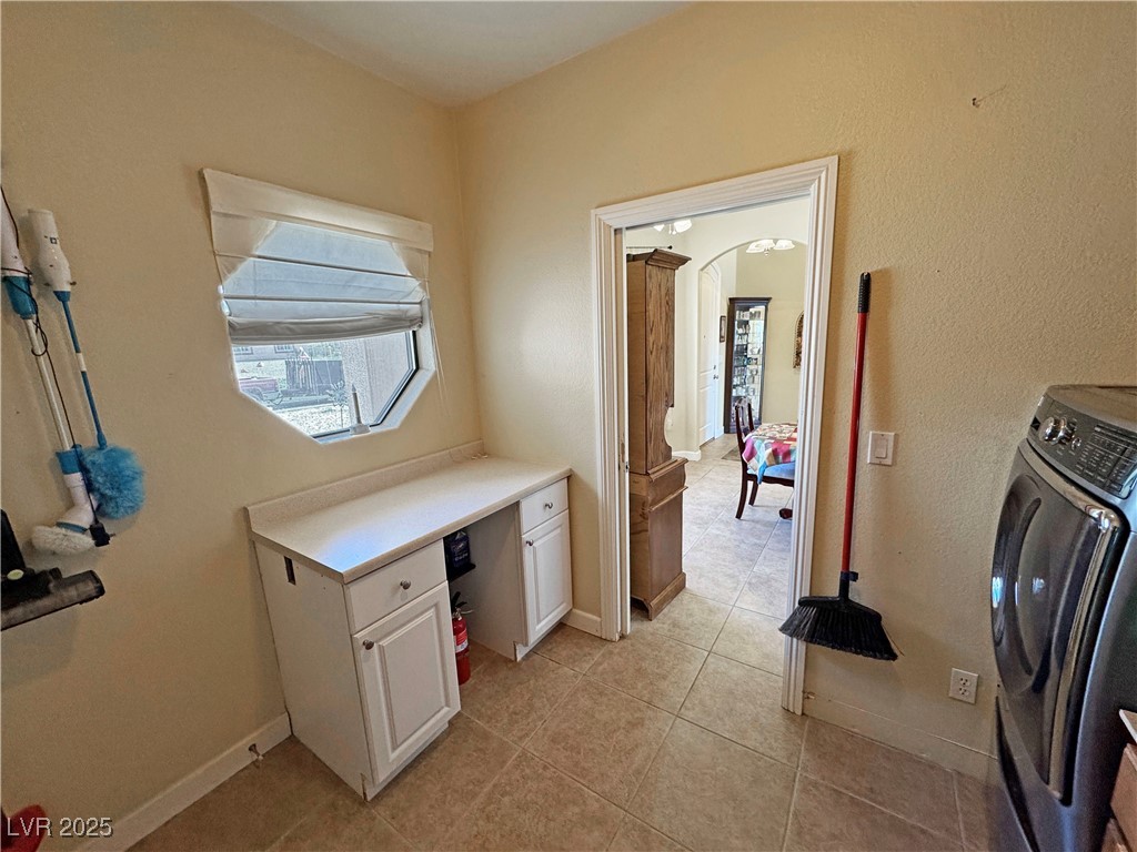 2300 South Washoe Avenue Property Photo 42