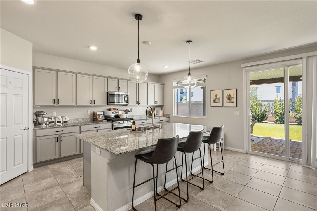 7717 Rosebark Cliffs Street Property Photo 13