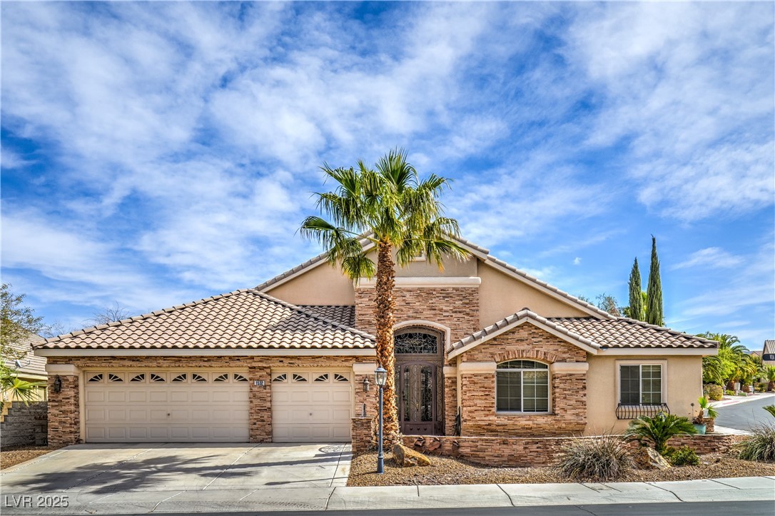 1532 Via Cassia Property Photo