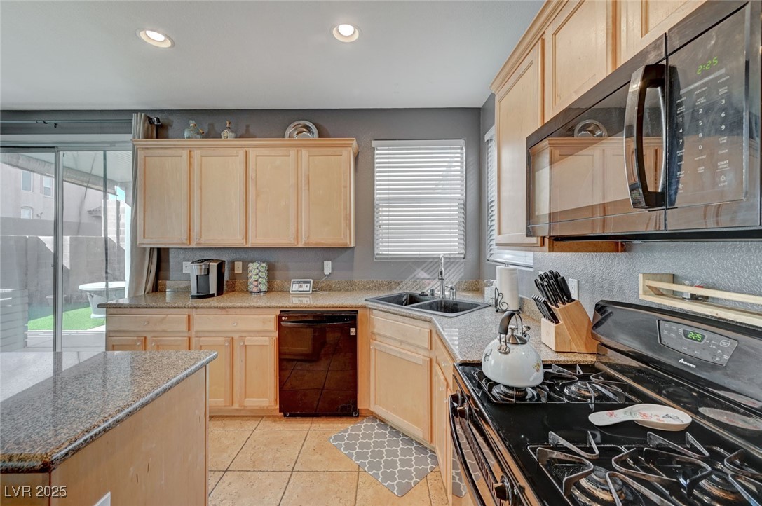 9180 Wine Cellar Avenue Property Photo 19