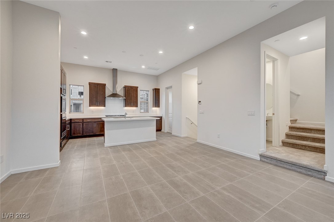 654 Spotted Falcon Street Property Photo 19