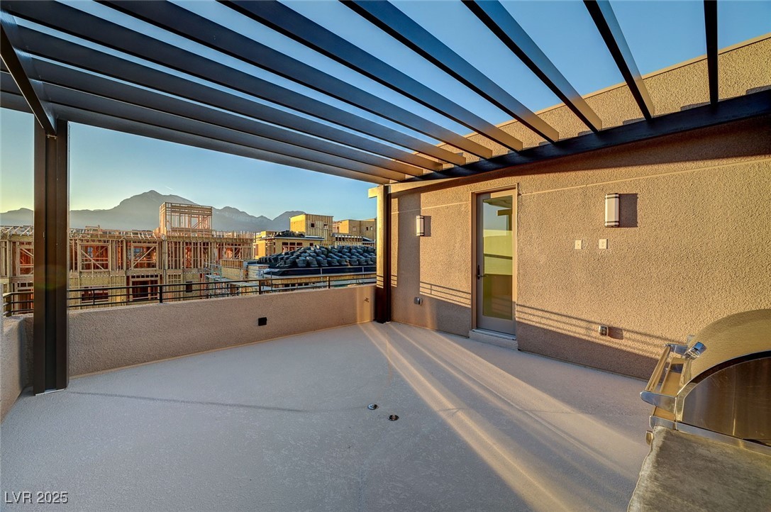 654 Spotted Falcon Street Property Photo 50