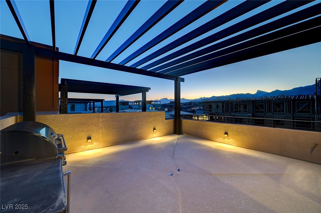 654 Spotted Falcon Street Property Photo 66