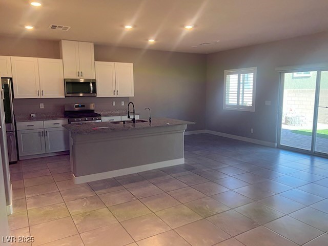 9218 Brayden Bay Street Property Photo 5