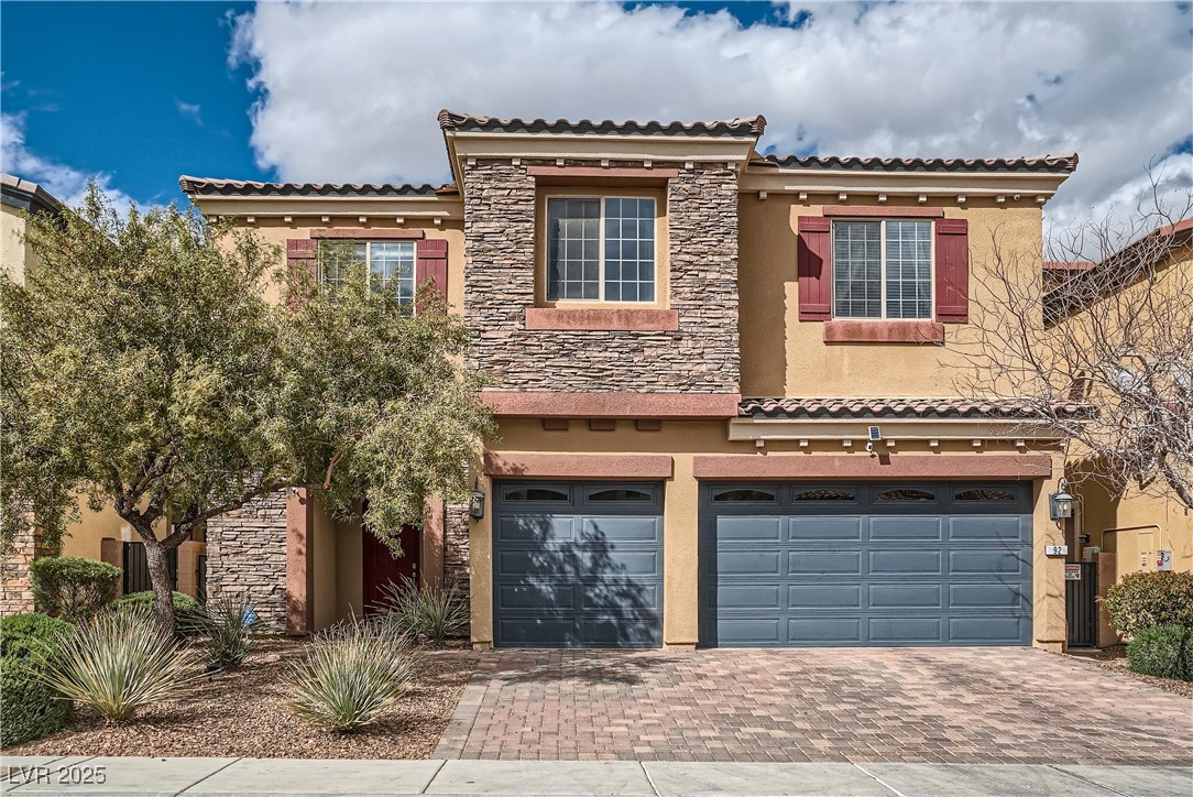 92 Tesla Ridge Way Property Photo