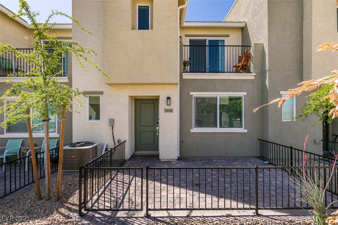 2598 Mocha Pearl Court Property Photo 1