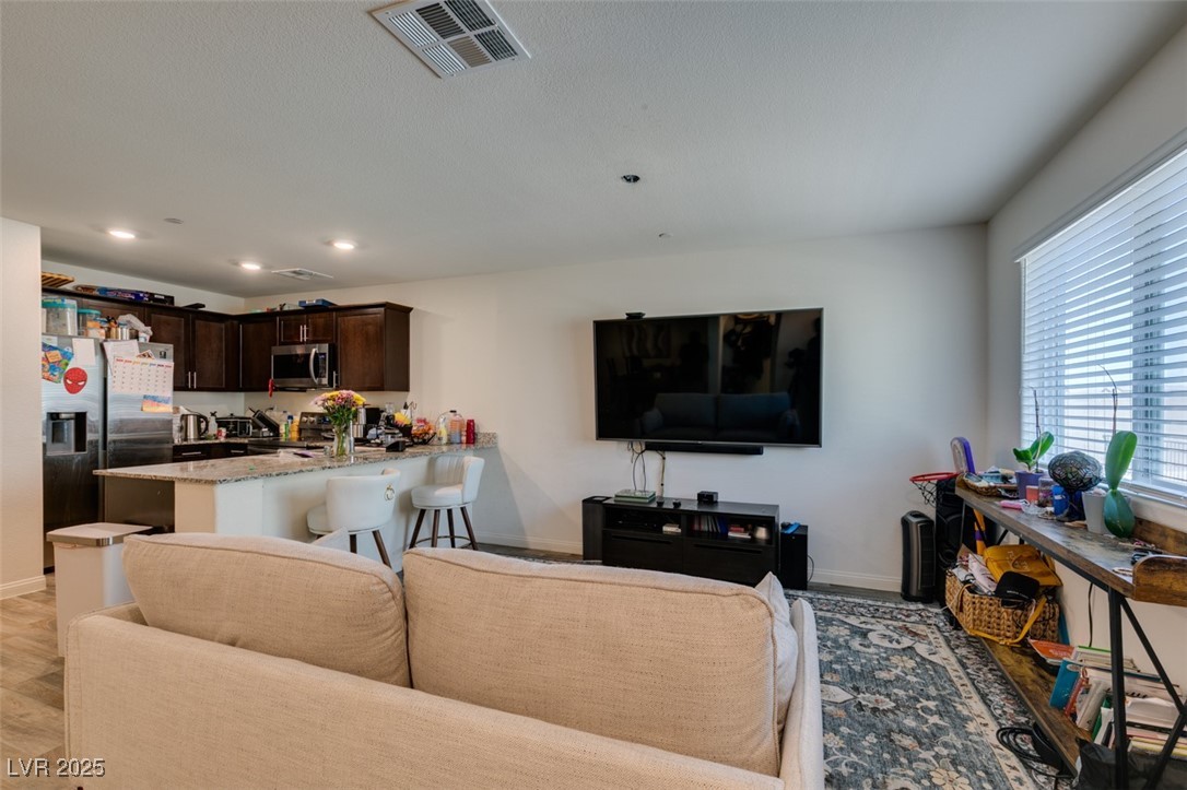 2598 Mocha Pearl Court Property Photo 6
