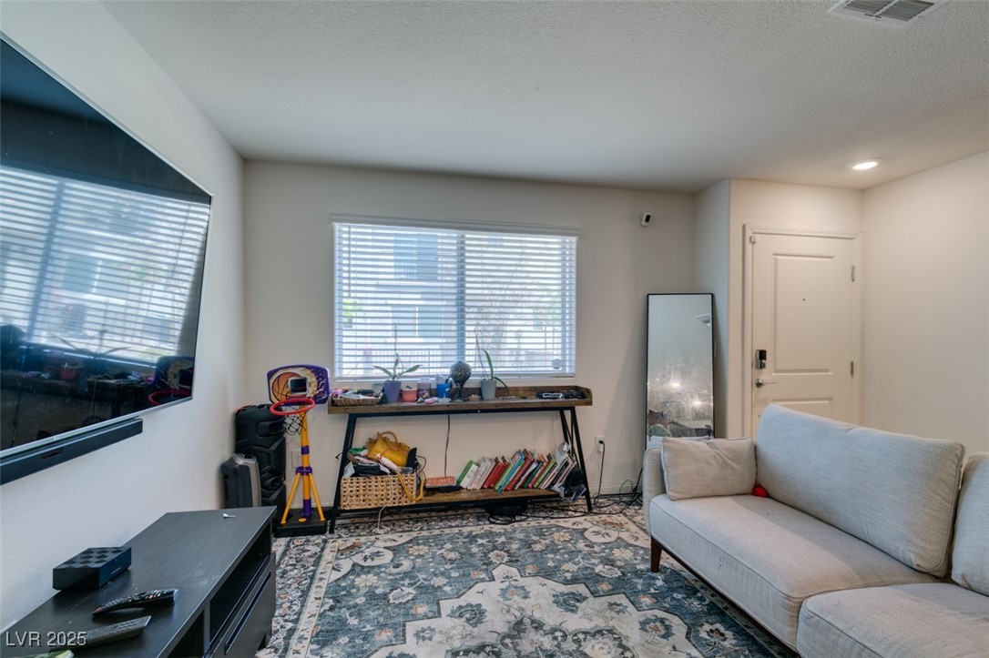 2598 Mocha Pearl Court Property Photo 10