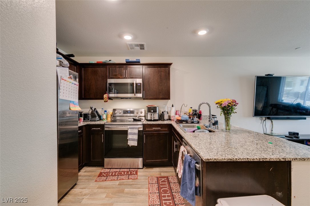 2598 Mocha Pearl Court Property Photo 24