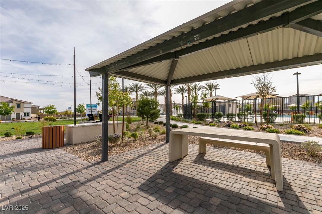 2598 Mocha Pearl Court Property Photo 44