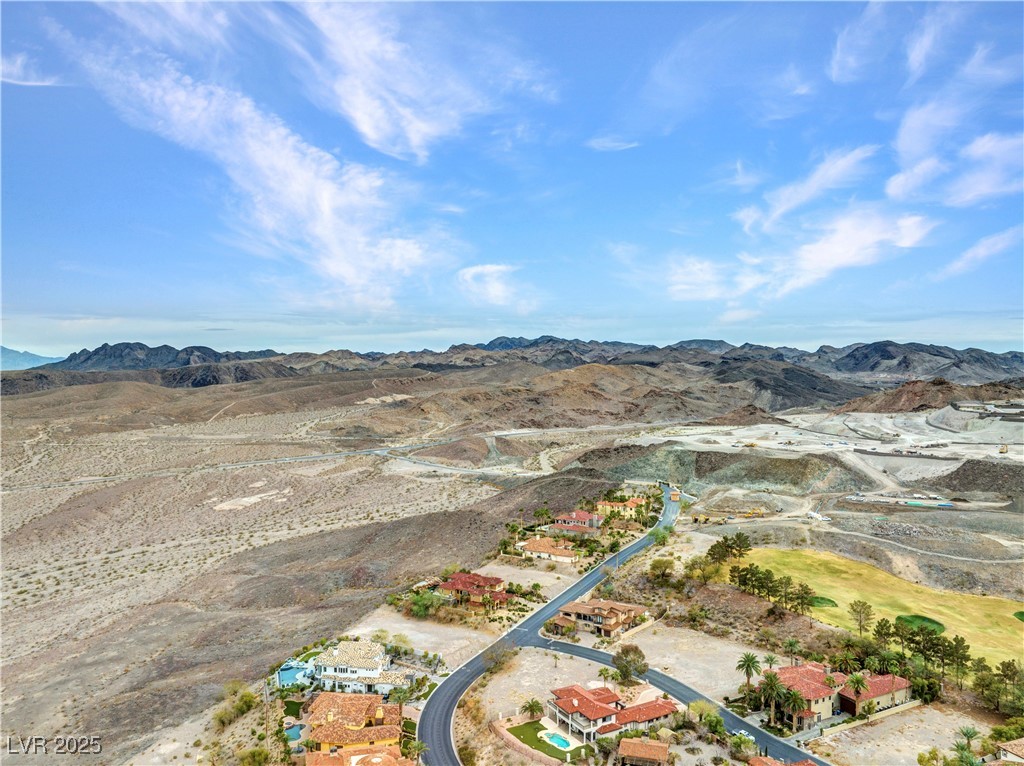 16 Placa Santa Maria Court Property Photo 4