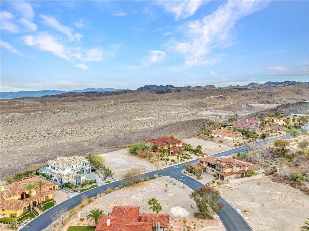 16 Placa Santa Maria Court Property Photo 12
