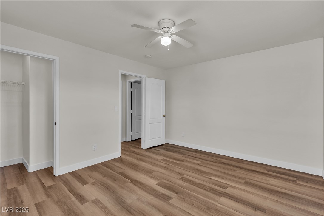 9526 Vast Valley Avenue Property Photo 30